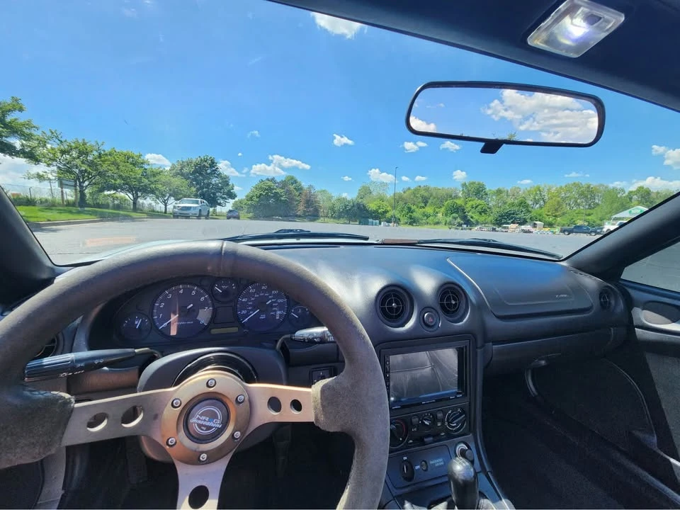 1999 Mazda NB MX-5 Miata - Image 2 of 11