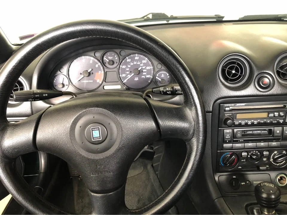 1999 Mazda NB MX-5 Miata - Image 10 of 14