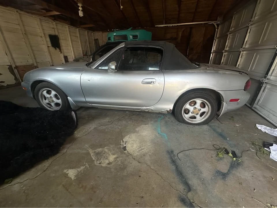 1999 Mazda NB MX-5 Miata - Image 3 of 12
