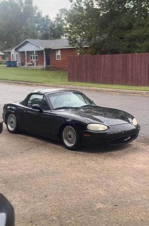 1999 Mazda NB MX-5 Miata - Image 2 of 6