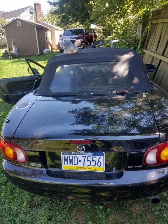 1999 Mazda NB MX-5 Miata - Image 2 of 2