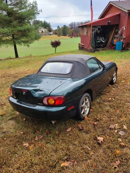1999 Mazda NB MX-5 Miata - Image 2 of 4
