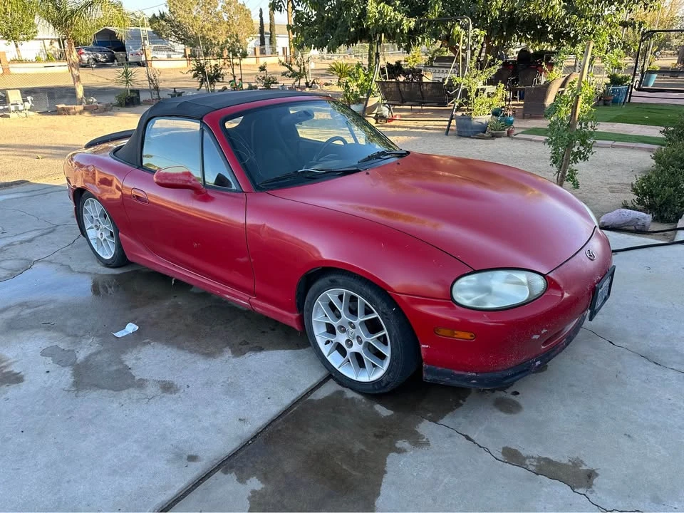 1999 Mazda NB MX-5 Miata - Image 2 of 8
