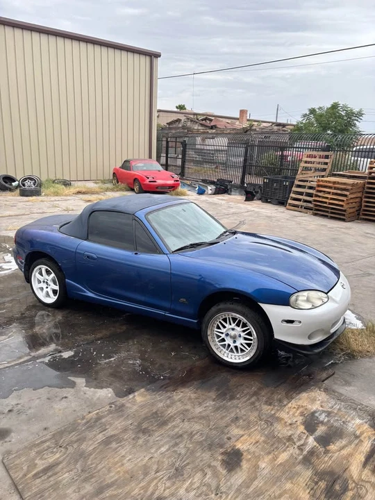 1999 Mazda NB MX-5 Miata - Image 3 of 7