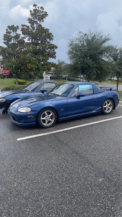 1999 Mazda NB MX-5 Miata - Image 4 of 4