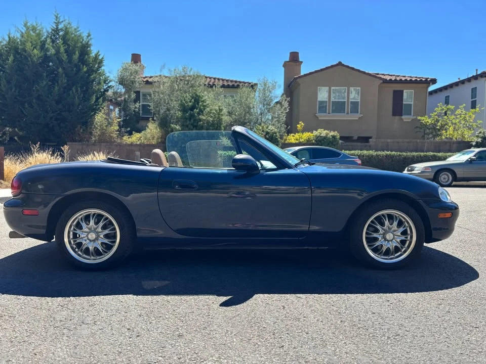 1999 Mazda NB MX-5 Miata - Image 2 of 15