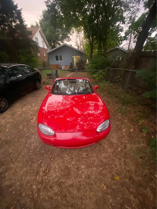 1999 Mazda NB MX-5 Miata - Image 9 of 11