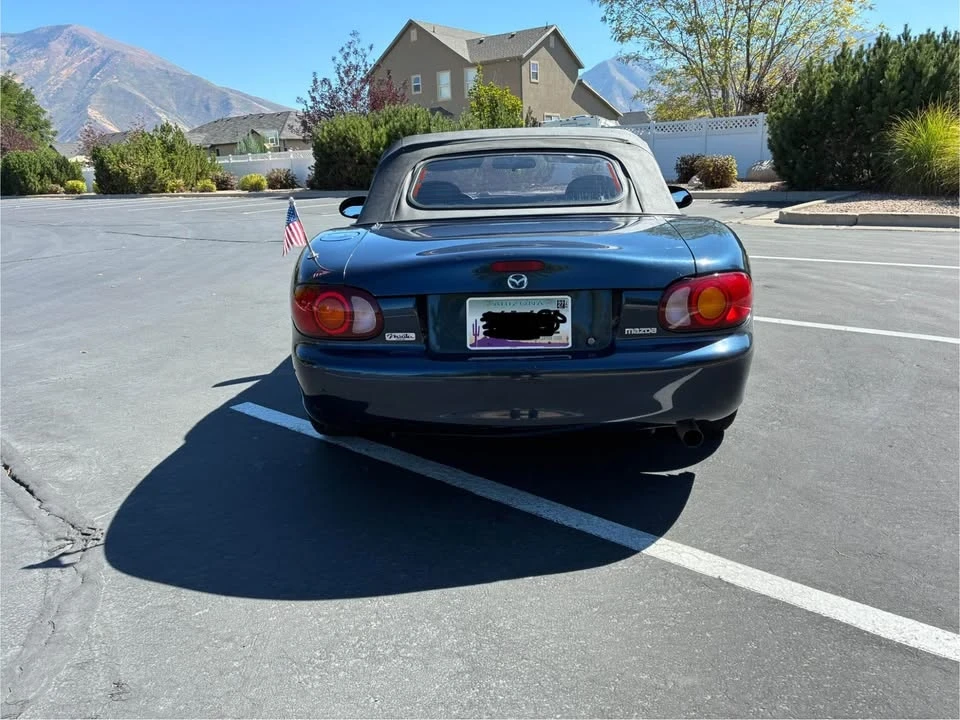 1999 Mazda NB MX-5 Miata - Image 3 of 10