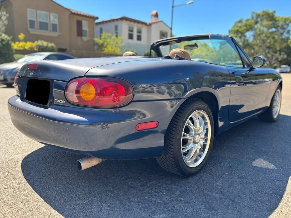 1999 Mazda NB MX-5 Miata - Image 3 of 15
