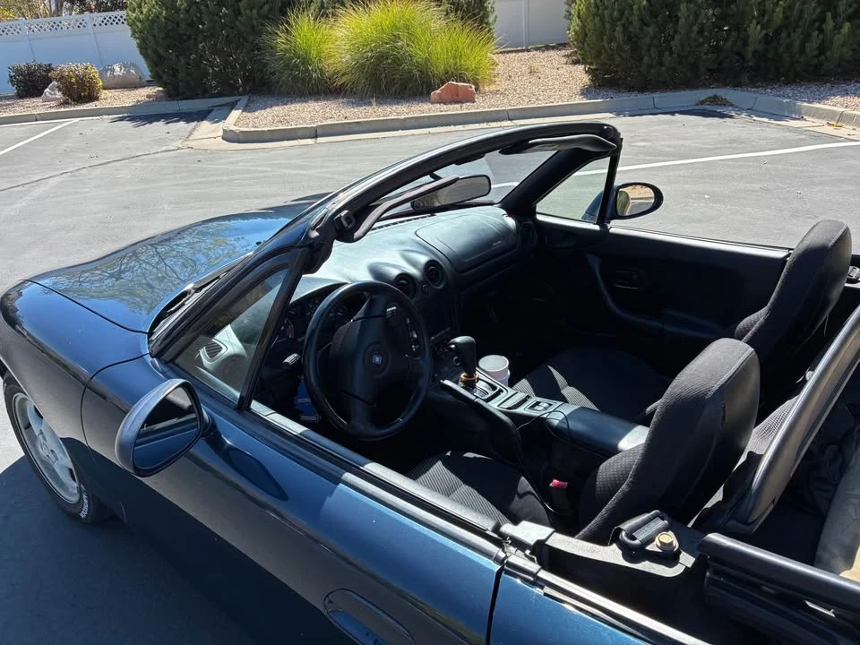 1999 Mazda NB MX-5 Miata - Image 6 of 10