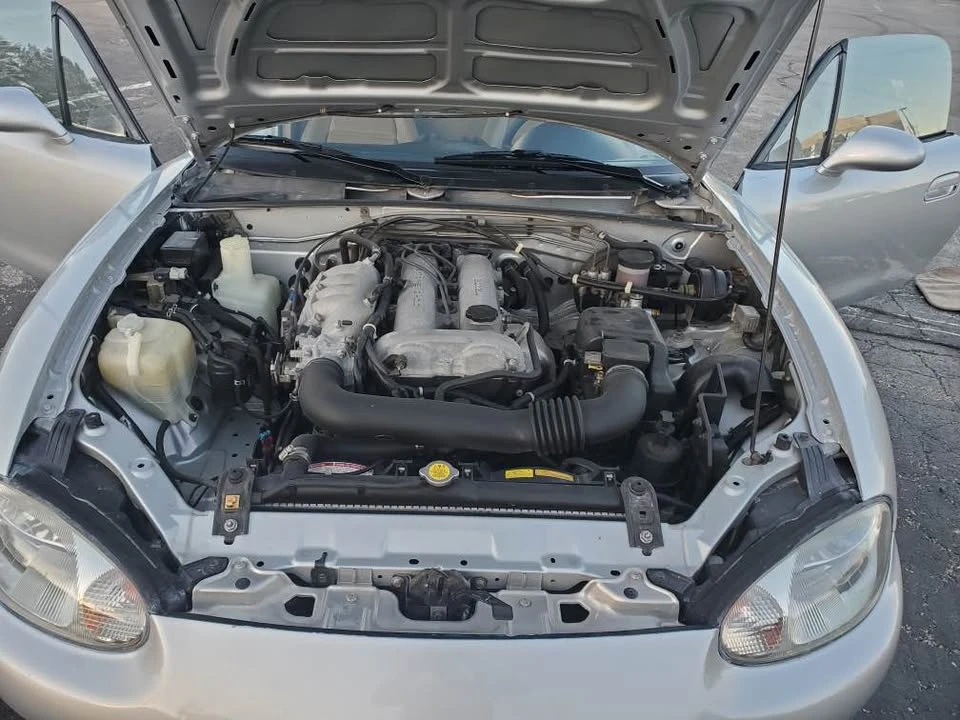1999 Mazda NB MX-5 Miata - Image 13 of 14