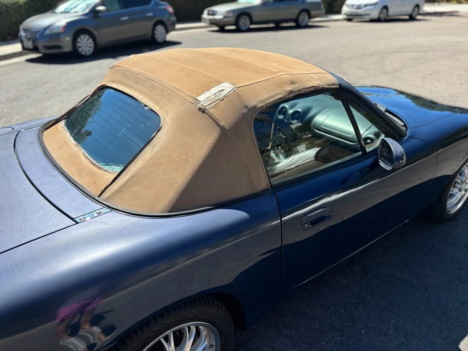 1999 Mazda NB MX-5 Miata - Image 14 of 15