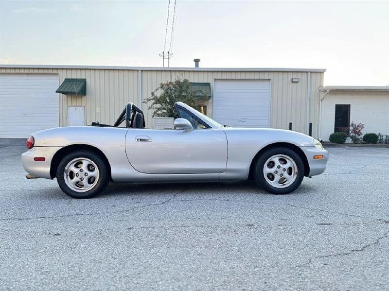1999 Mazda NB MX-5 Miata - Image 3 of 20