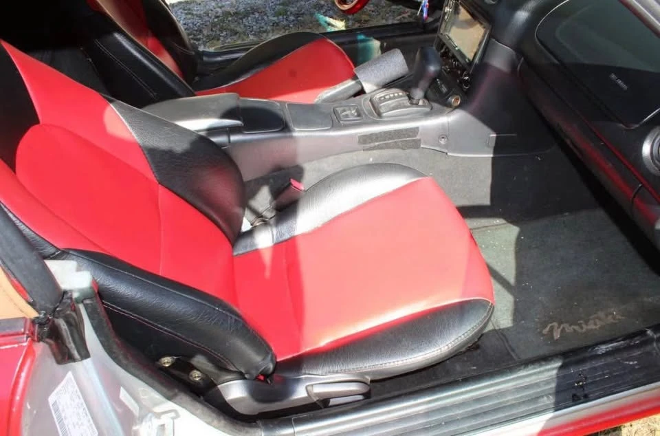 1999 Mazda NB MX-5 Miata - Image 4 of 8