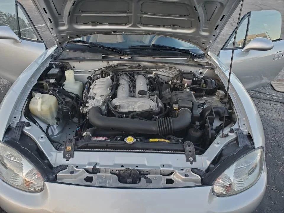 1999 Mazda NB MX-5 Miata - Image 14 of 15