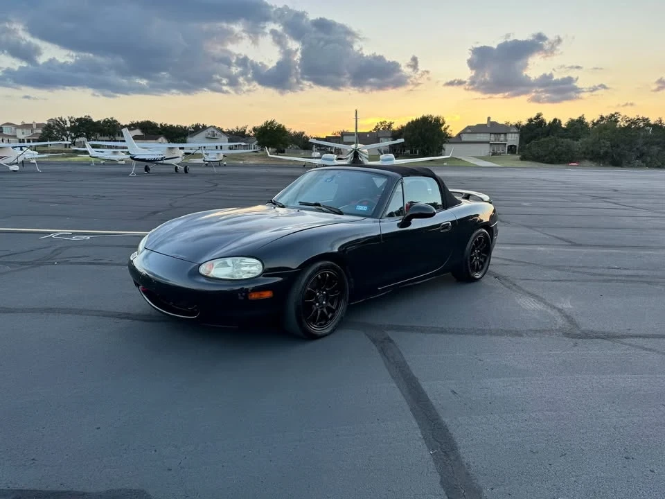 1999 Mazda NB MX-5 Miata - Image 9 of 18