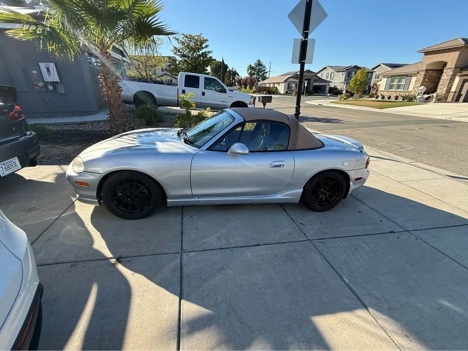 1999 Mazda NB MX-5 Miata - Image 2 of 13