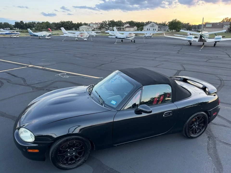 1999 Mazda NB MX-5 Miata - Image 13 of 18