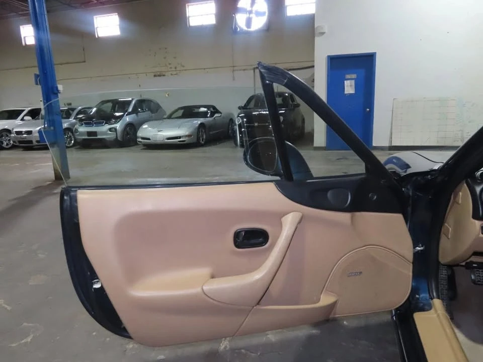 1999 Mazda NB MX-5 Miata - Image 9 of 20