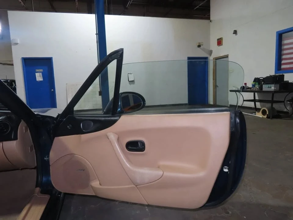 1999 Mazda NB MX-5 Miata - Image 12 of 20