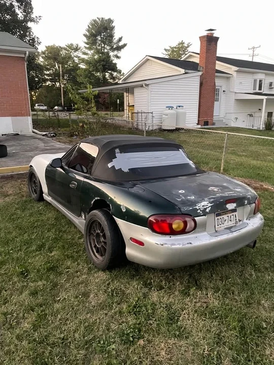 1999 Mazda NB MX-5 Miata - Image 4 of 11