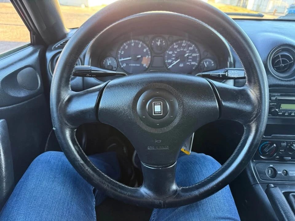 1999 Mazda NB MX-5 Miata - Image 13 of 20
