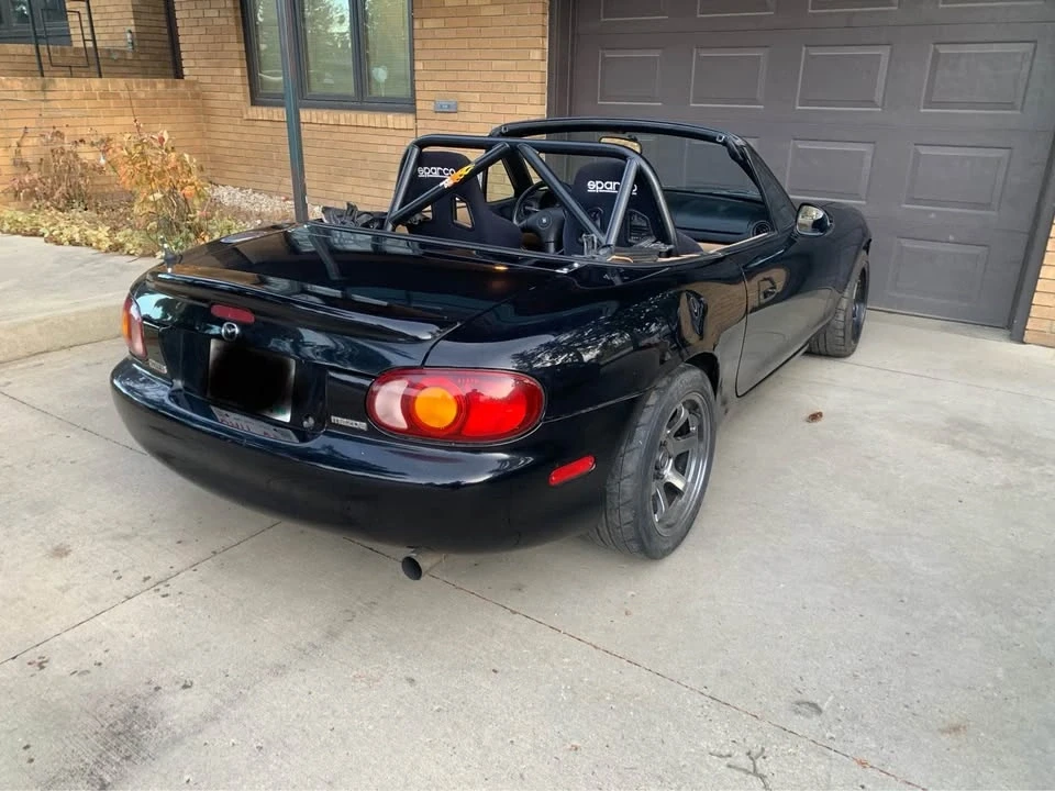 1999 Mazda NB MX-5 Miata - Image 5 of 12