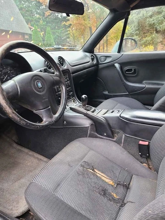 1999 Mazda NB MX-5 Miata - Image 4 of 4