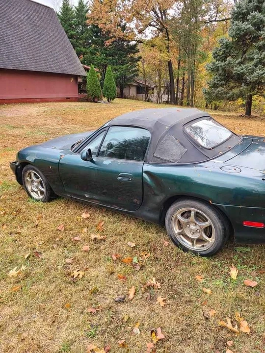 1999 Mazda NB MX-5 Miata - Image 3 of 4