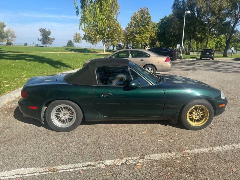 1999 Mazda NB MX-5 Miata - Image 4 of 11