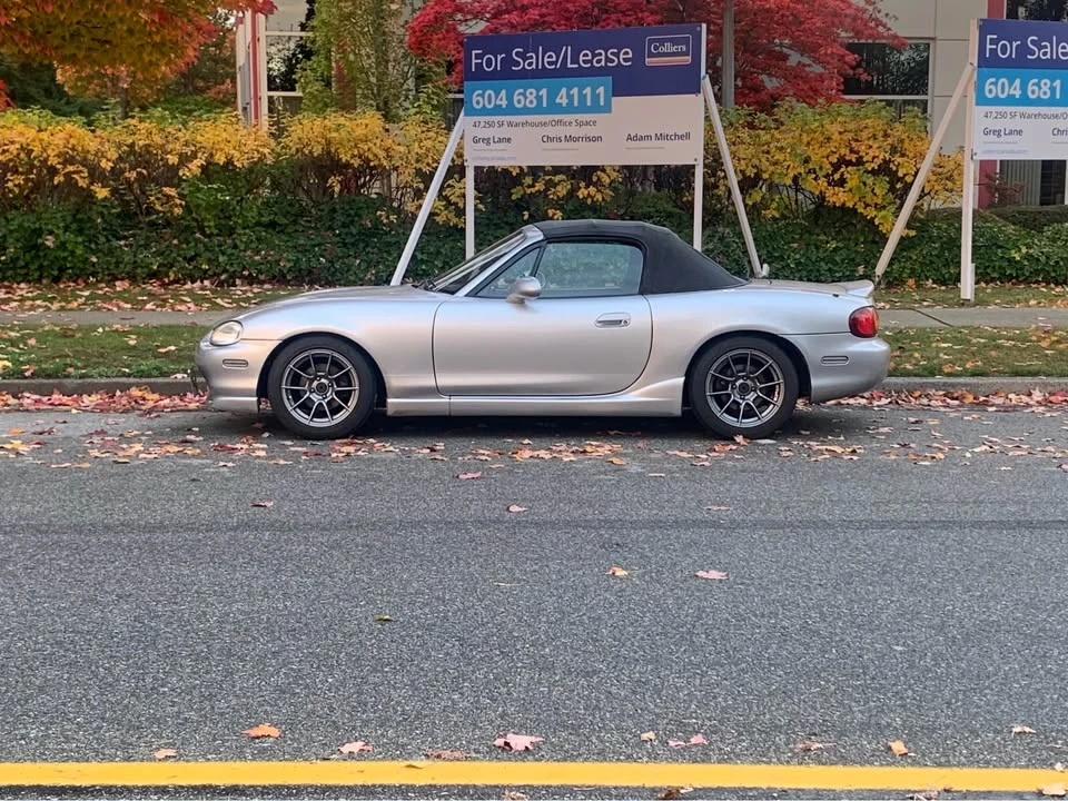 1999 Mazda NB MX-5 Miata - Image 5 of 10