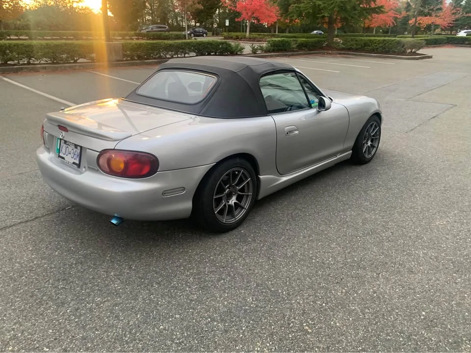 1999 Mazda NB MX-5 Miata - Image 4 of 10