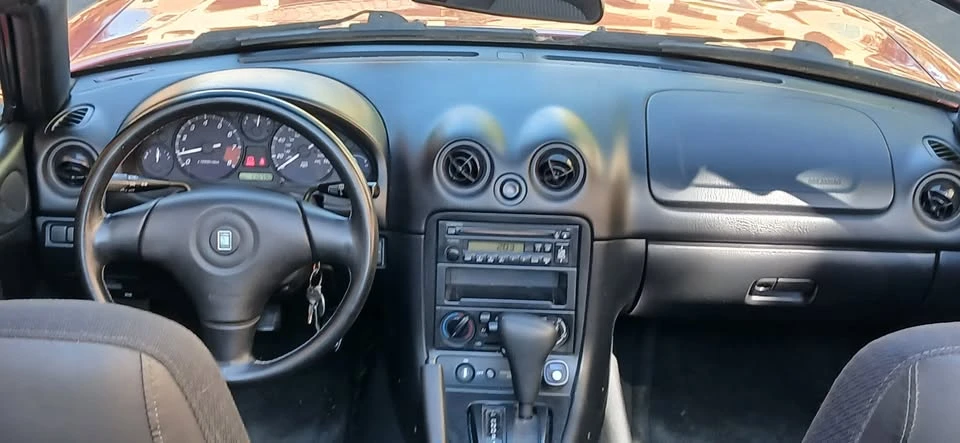 1999 Mazda NB MX-5 Miata - Image 5 of 8