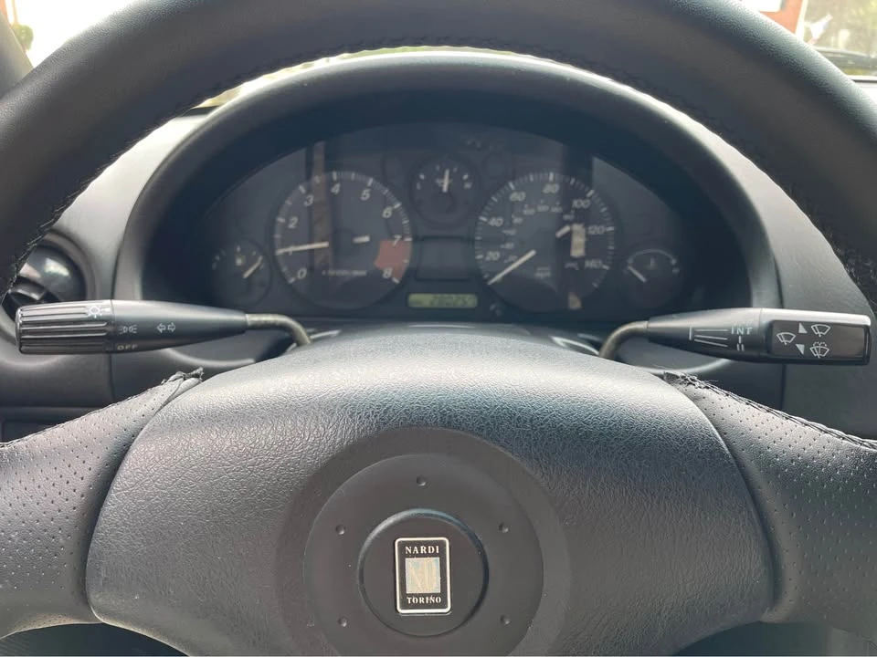 1999 Mazda NB MX-5 Miata - Image 8 of 9