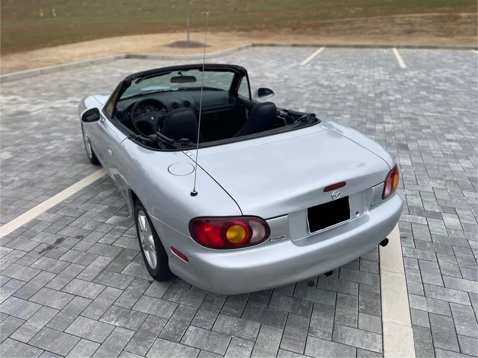 1999 Mazda NB MX-5 Miata - Image 3 of 9