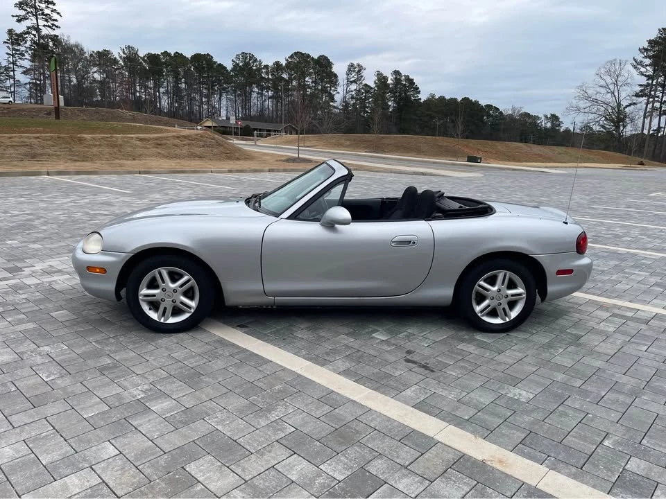 1999 Mazda NB MX-5 Miata - Image 2 of 9