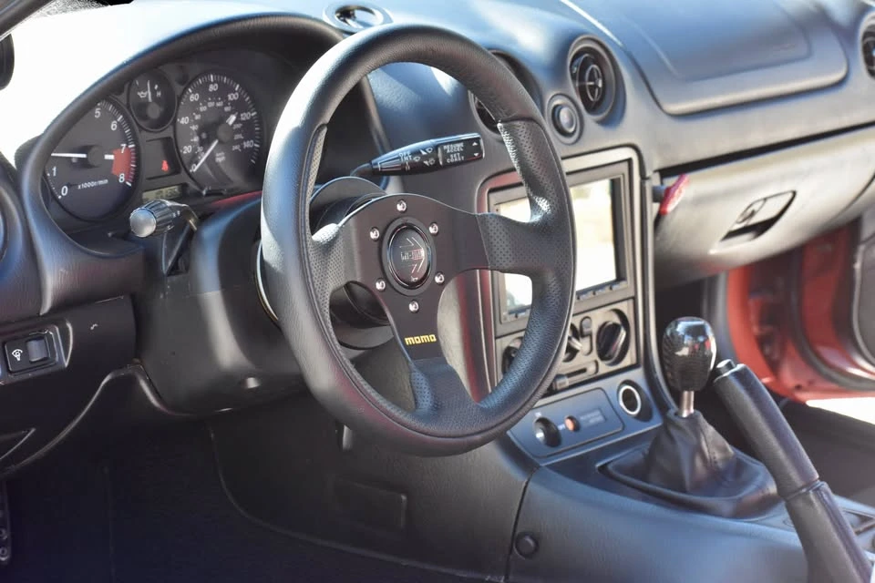 1999 Mazda NB MX-5 Miata - Image 13 of 17