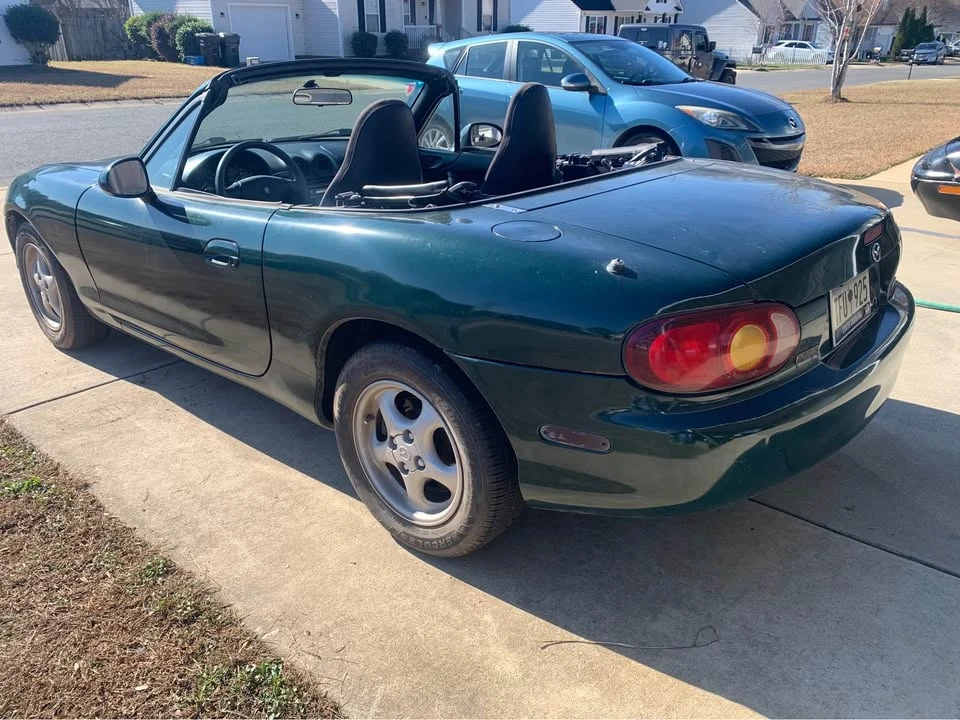 1999 Mazda NB MX-5 Miata - Image 2 of 10