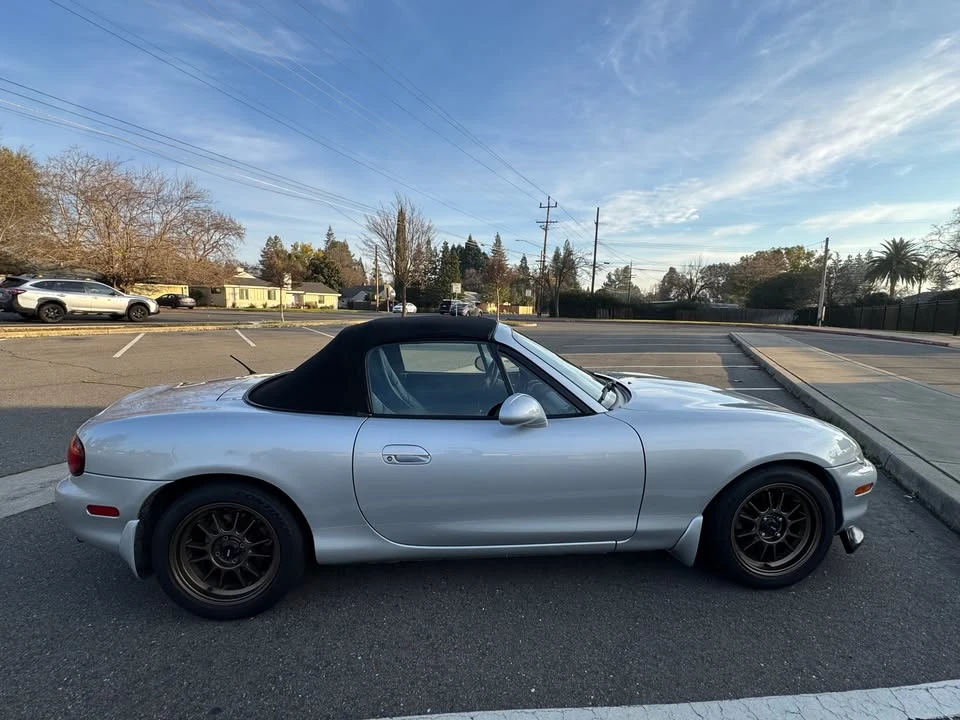 1999 Mazda NB MX-5 Miata - Image 5 of 20