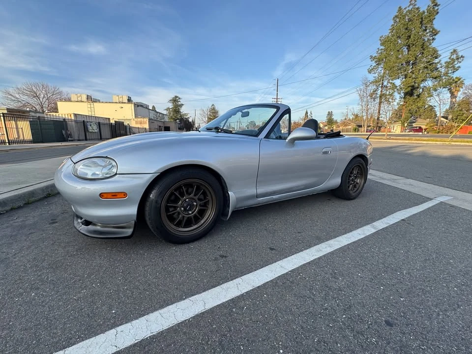 1999 Mazda NB MX-5 Miata - Image 17 of 20