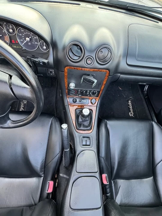 1999 Mazda NB MX-5 Miata - Image 16 of 20