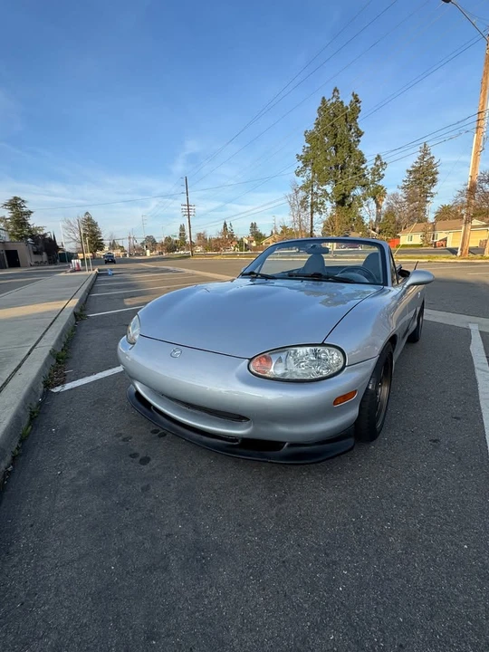 1999 Mazda NB MX-5 Miata - Image 18 of 20