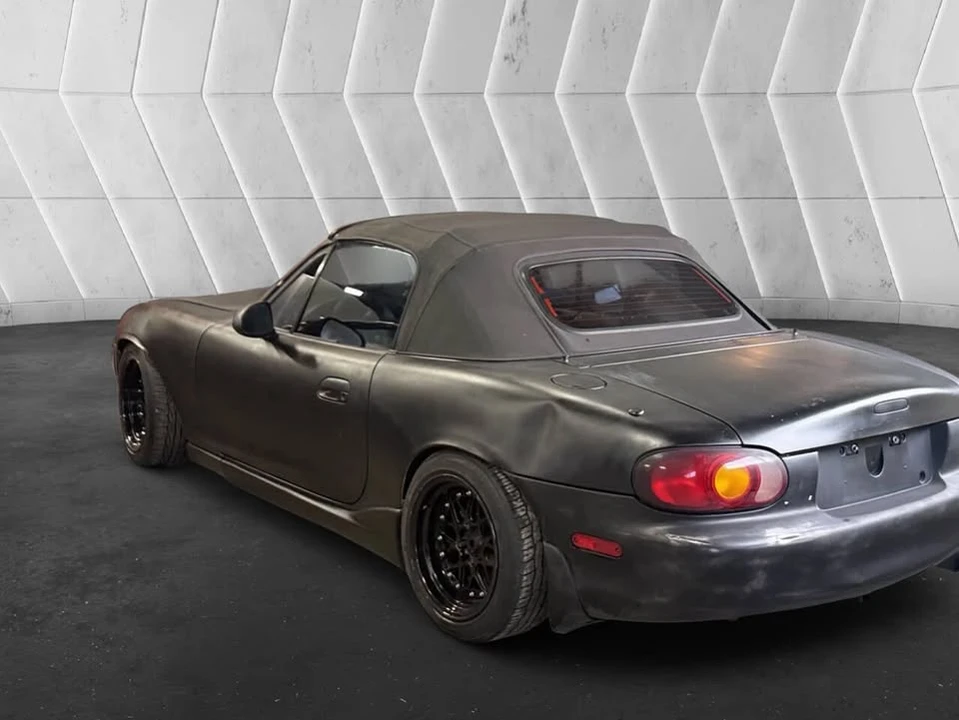 1999 Mazda NB MX-5 Miata - Image 5 of 8