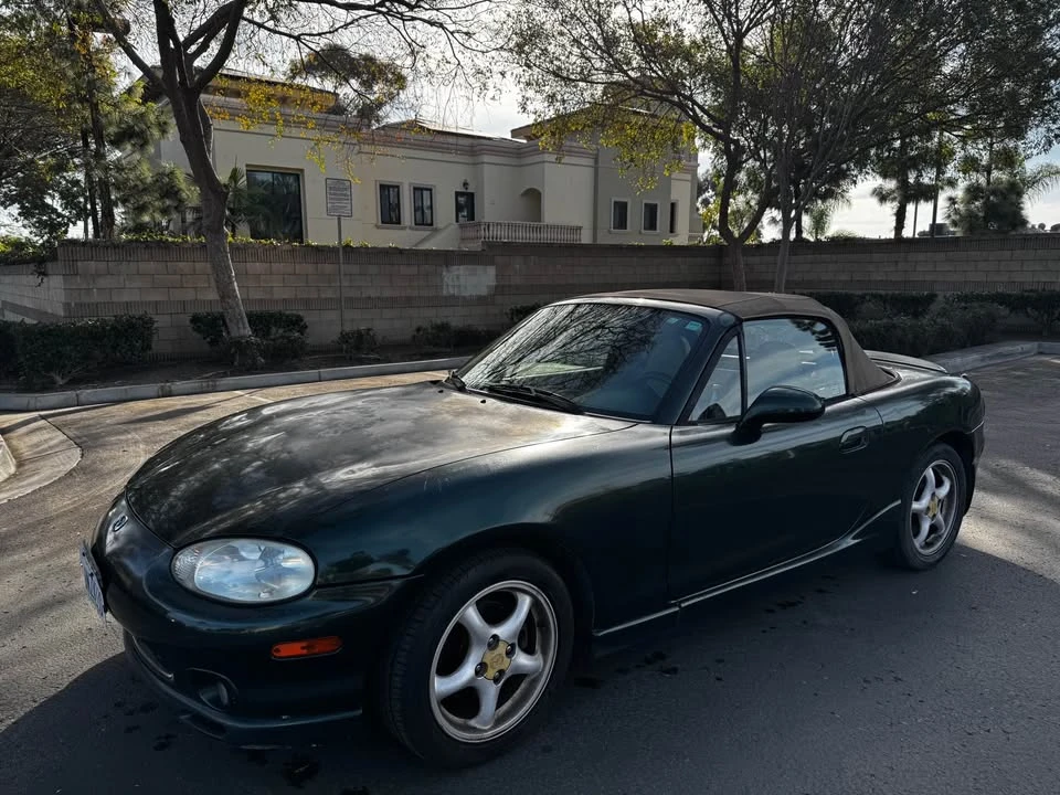 1999 Mazda NB MX-5 Miata - Image 2 of 19