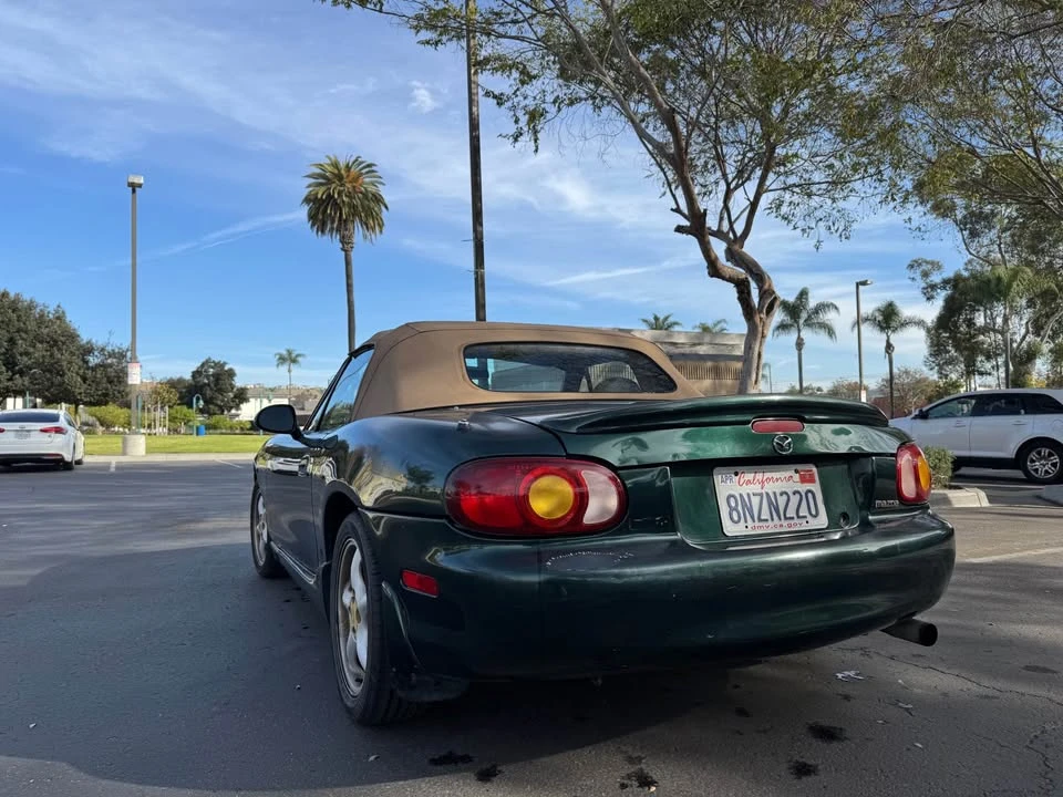 1999 Mazda NB MX-5 Miata - Image 5 of 19