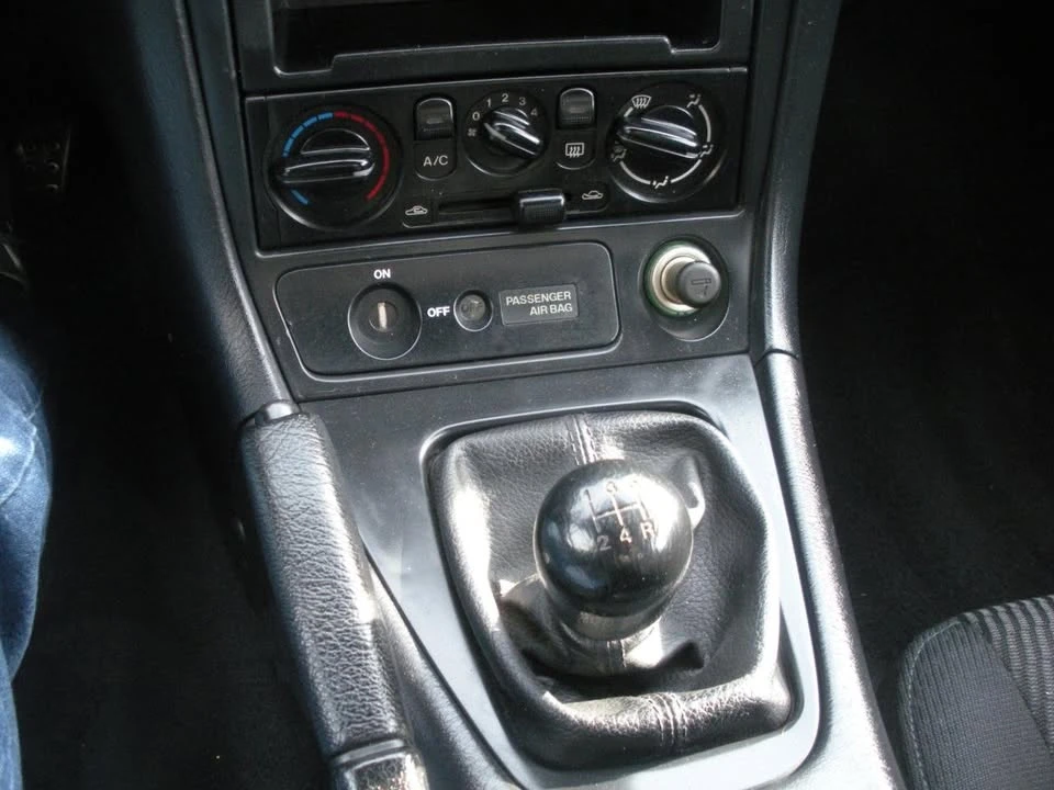1999 Mazda NB MX-5 Miata - Image 12 of 15