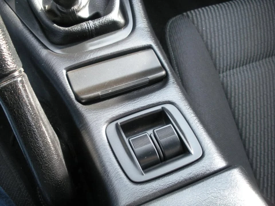 1999 Mazda NB MX-5 Miata - Image 11 of 15
