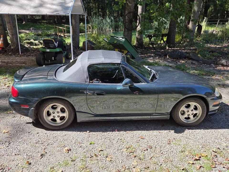 1999 Mazda NB MX-5 Miata - Image 2 of 10