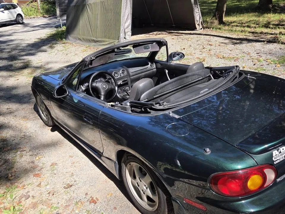 1999 Mazda NB MX-5 Miata - Image 8 of 10