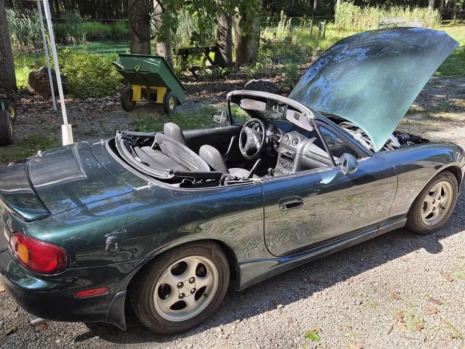 1999 Mazda NB MX-5 Miata - Image 7 of 10